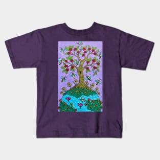 The bee tree Kids T-Shirt